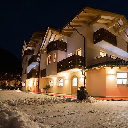 Hotel Garni Paradisi - Wellness & Spa Mezzano Zewnętrze zdjęcie