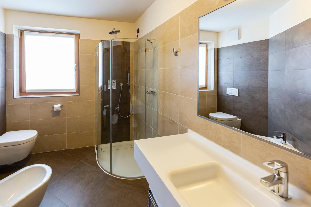 Hotel Garni Paradisi - Wellness & Spa Mezzano Zewnętrze zdjęcie