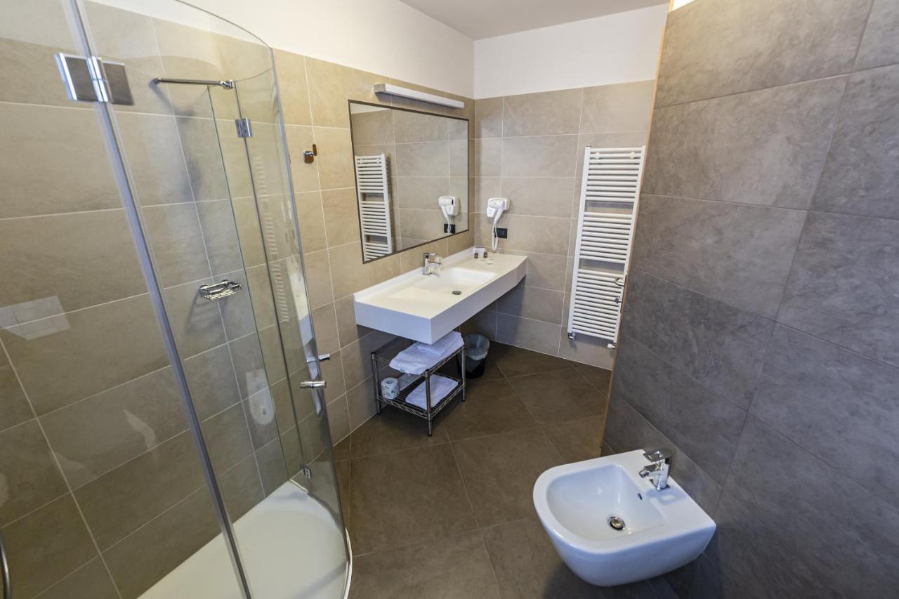 Hotel Garni Paradisi - Wellness & Spa Mezzano Zewnętrze zdjęcie