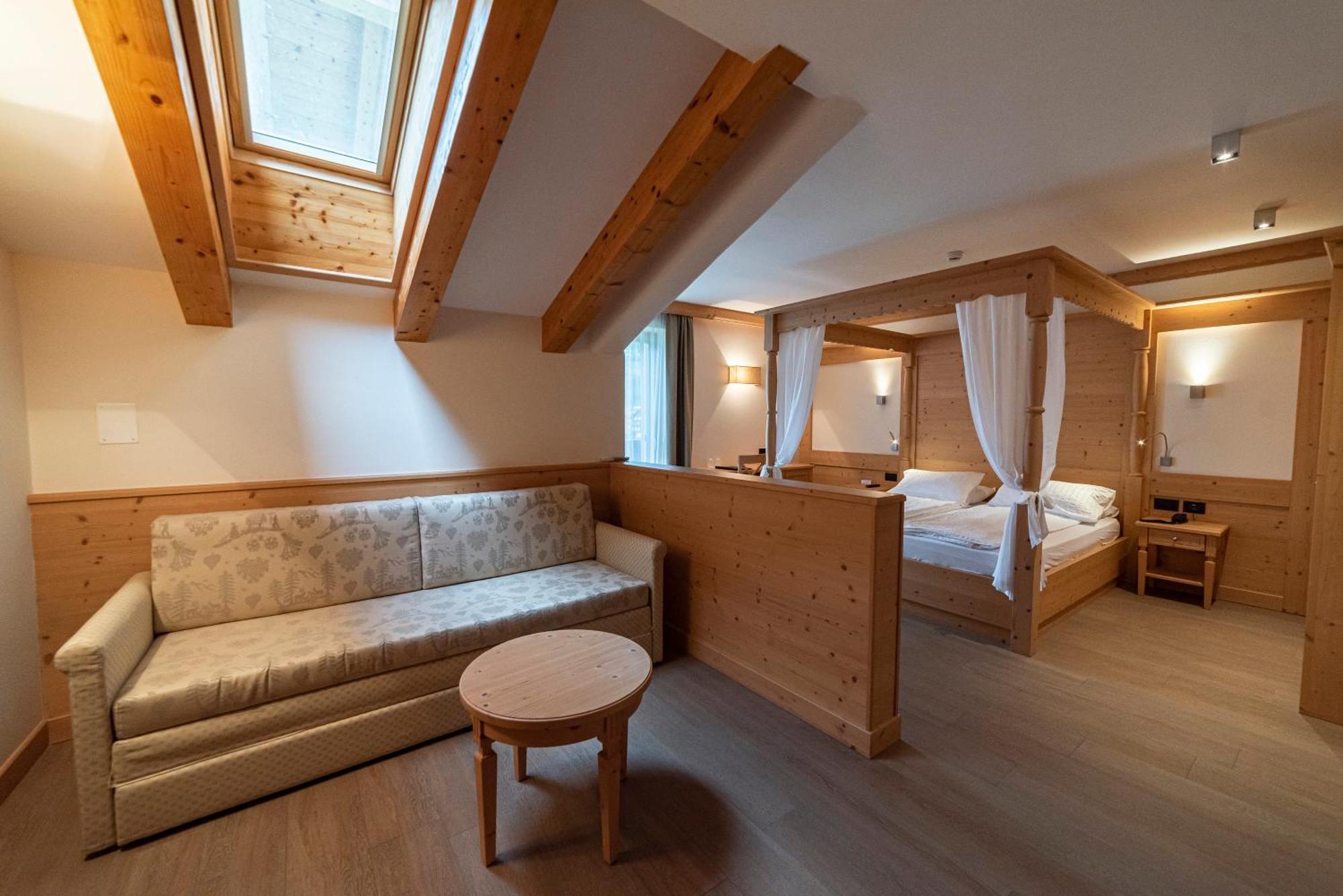 Hotel Garni Paradisi - Wellness & Spa Mezzano Zewnętrze zdjęcie